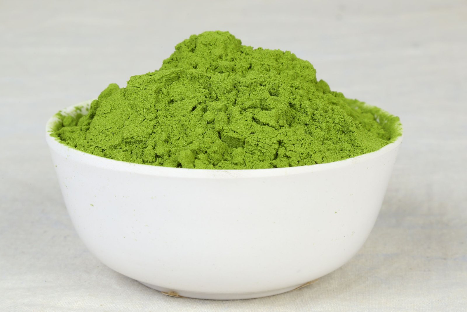 Organic moringa oleifera leaf powder